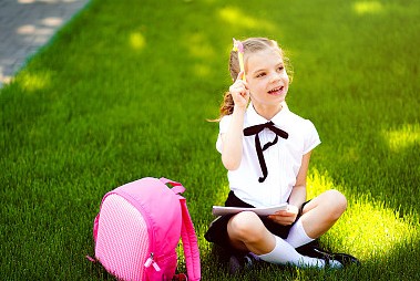 楊姓女孩名字推薦 丨楊姓好聽(tīng)稀少的女孩名字大盤點(diǎn)！